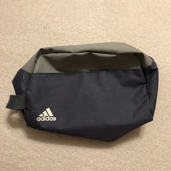 adidas travel toiletry bag
